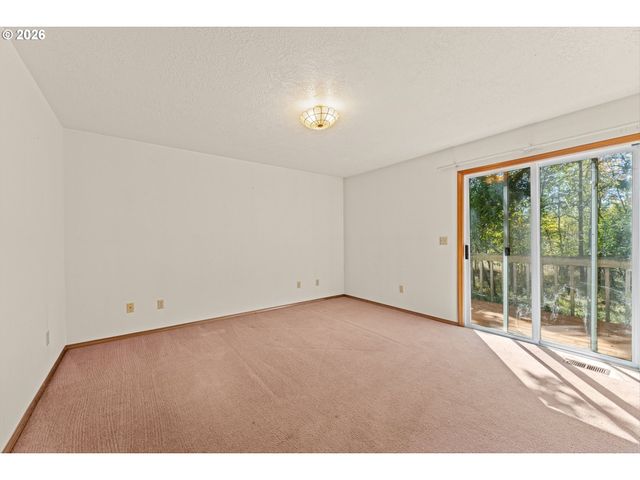 35255 S SUMMIT Ln, Molalla, OR 97038