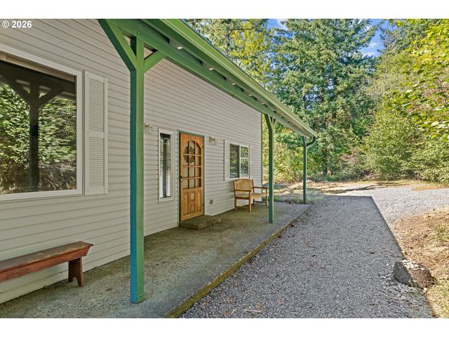 35255 S SUMMIT Ln, Molalla, OR 97038