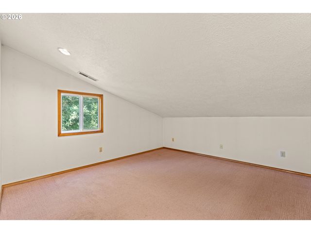 35255 S SUMMIT Ln, Molalla, OR 97038