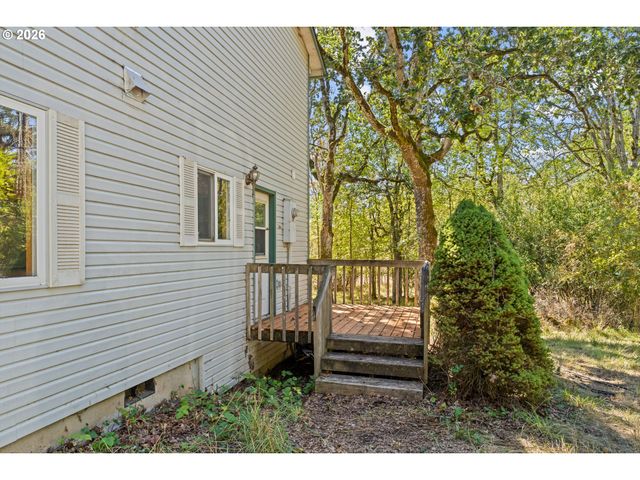 35255 S SUMMIT Ln, Molalla, OR 97038