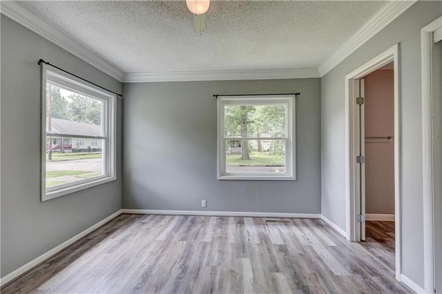 702 W Kansas Street, Pittsburg, KS 66762