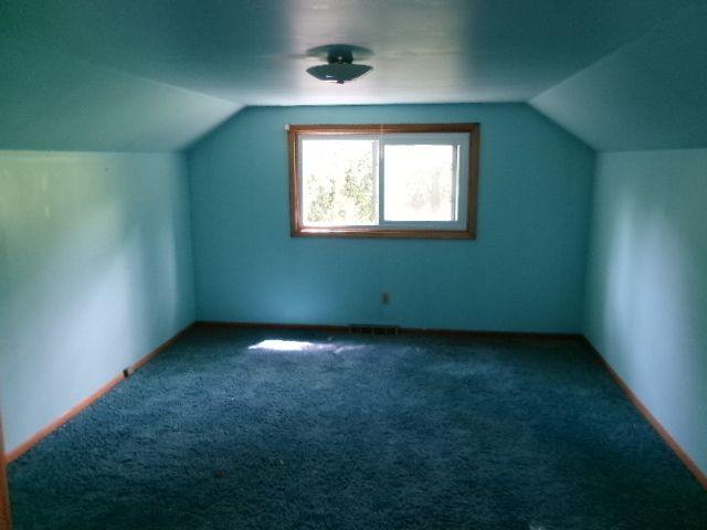 607 N Fleming Road, Woodstock, IL 60098