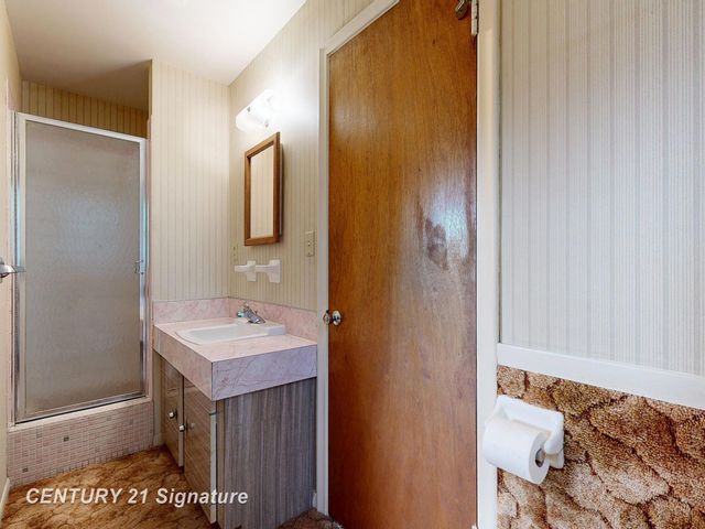 4350 Captains Lane, Flint, MI 48507