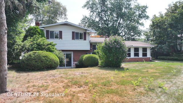 4350 Captains Lane, Flint, MI 48507