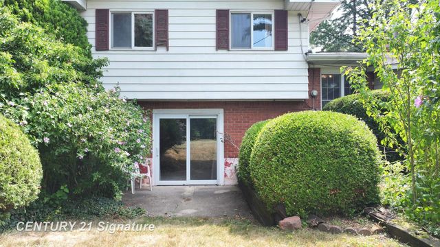 4350 Captains Lane, Flint, MI 48507