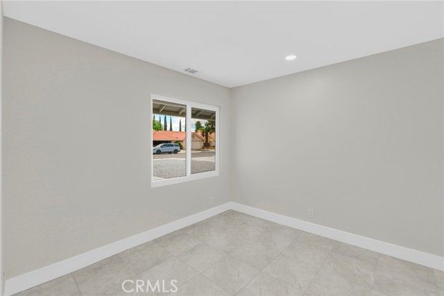 10460 Bouquet Avenue, Adelanto, CA 92301