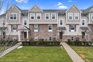 3127 Chambers W, Wixom, MI 48393