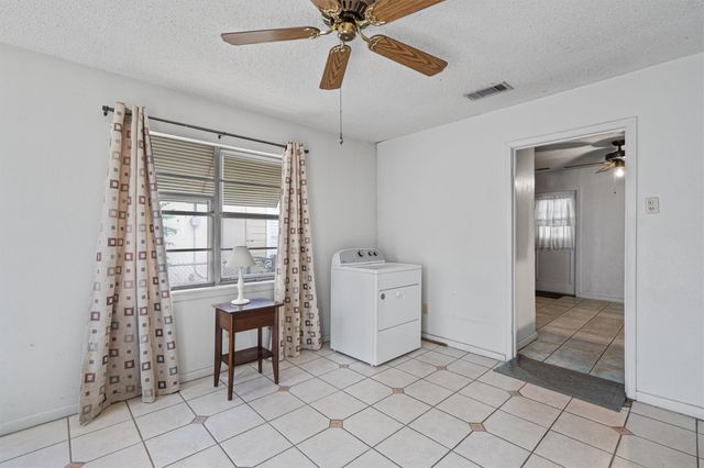 3311 Bengston ST, Austin, TX 78702