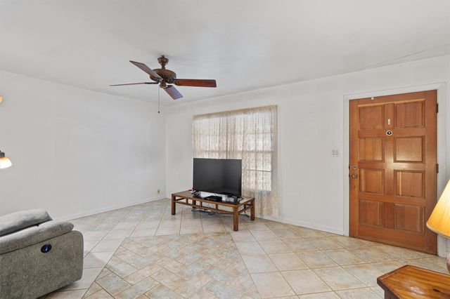 3311 Bengston ST, Austin, TX 78702