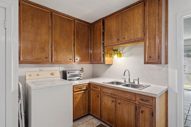 3311 Bengston ST, Austin, TX 78702