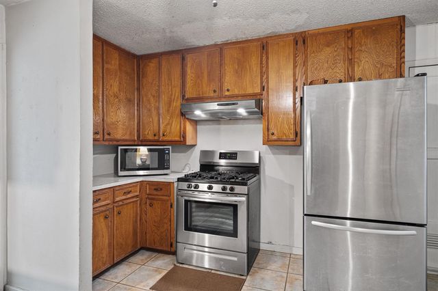 3311 Bengston ST, Austin, TX 78702