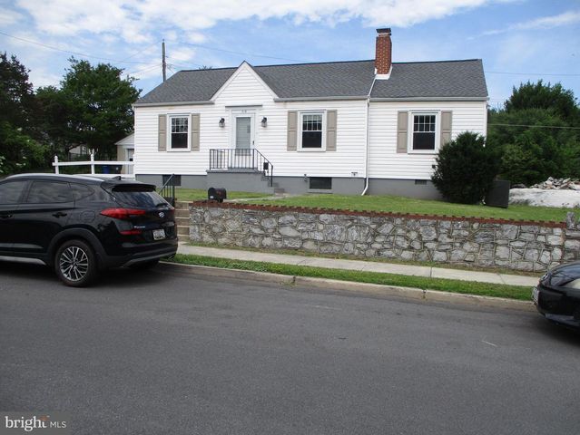 719 CHESTNUT ST, Hagerstown, MD 21740