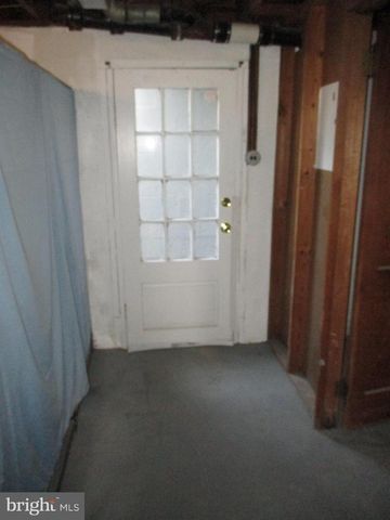 719 CHESTNUT ST, Hagerstown, MD 21740