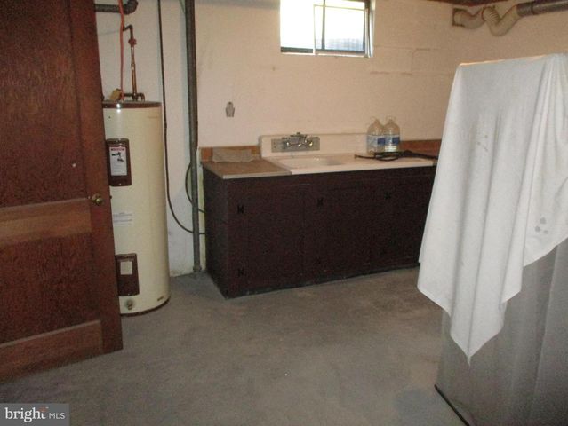 719 CHESTNUT ST, Hagerstown, MD 21740