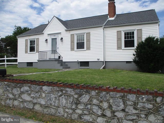 719 CHESTNUT ST, Hagerstown, MD 21740