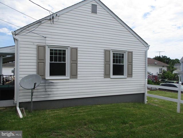 719 CHESTNUT ST, Hagerstown, MD 21740