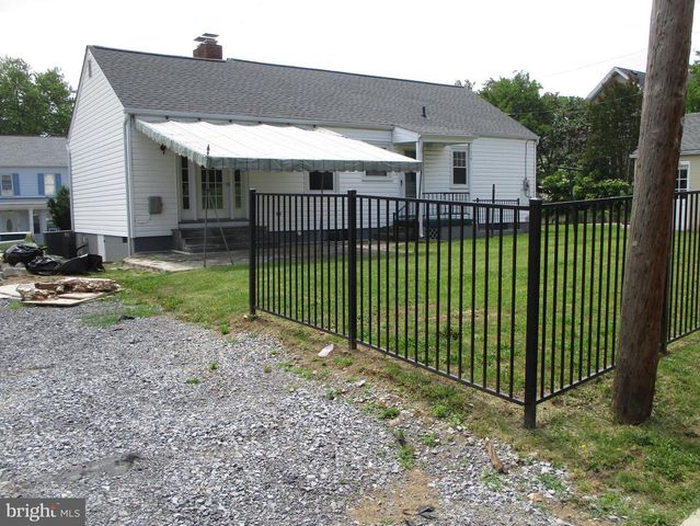 719 CHESTNUT ST, Hagerstown, MD 21740