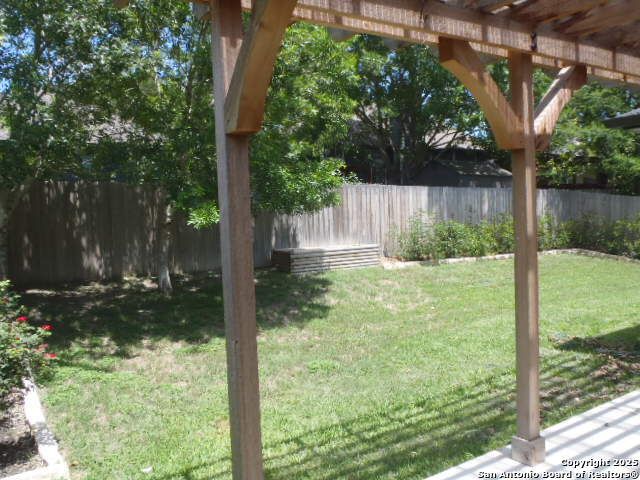 2069 Bentwood, New Braunfels, TX 78130