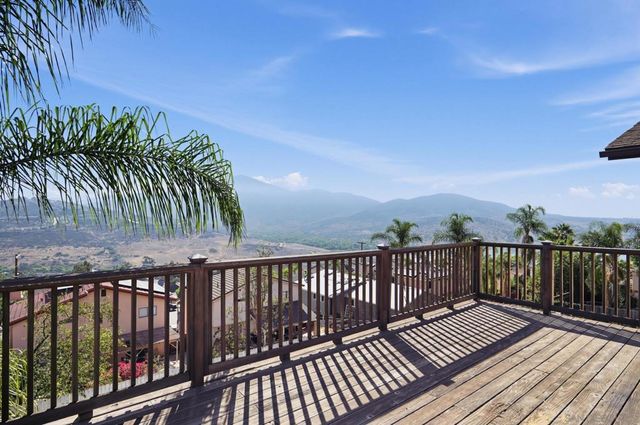 1227 Cuyamaca Ave, Spring Valley, CA 91977