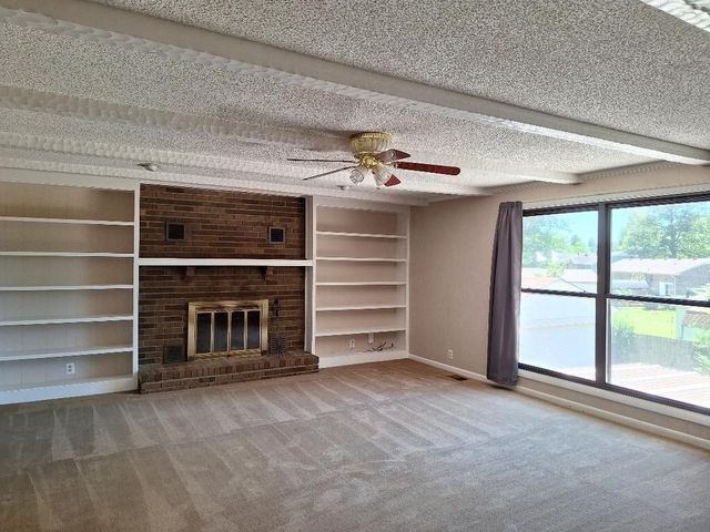 735 Dutchmans Ct, Hermitage, TN 37076
