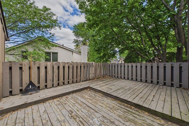 1541 S Bavarian Pass, Fridley, MN 55432