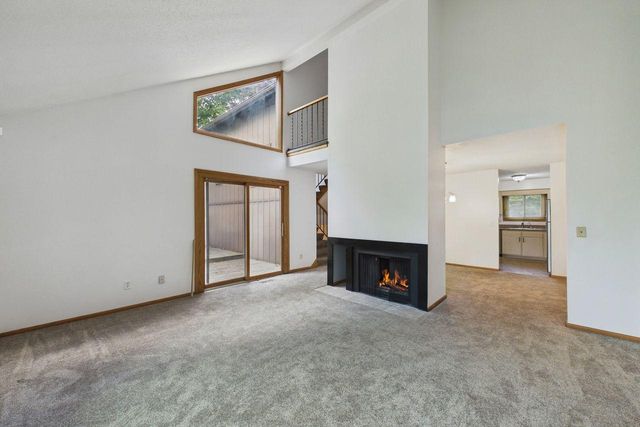 1541 S Bavarian Pass, Fridley, MN 55432