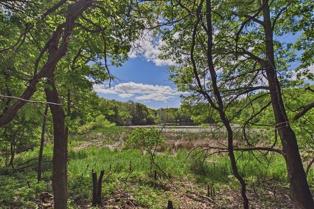1541 S Bavarian Pass, Fridley, MN 55432