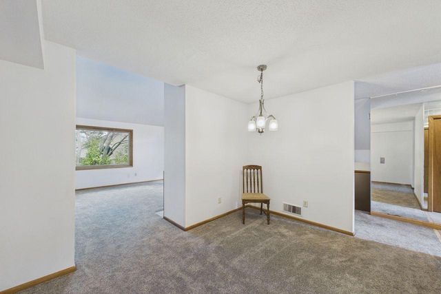 1541 S Bavarian Pass, Fridley, MN 55432