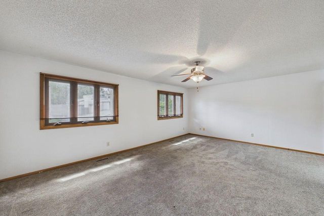 1541 S Bavarian Pass, Fridley, MN 55432