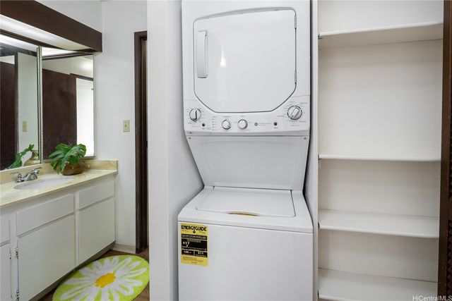 98-450 Koauka Loop 1108, Aiea, HI 96701