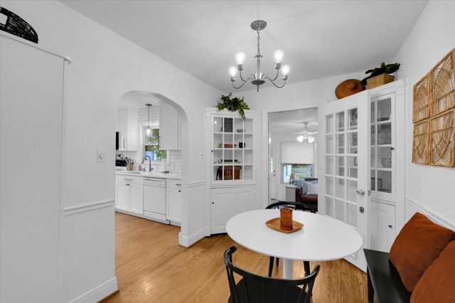 2826 Eleanor Avenue, Louisville, KY 40205