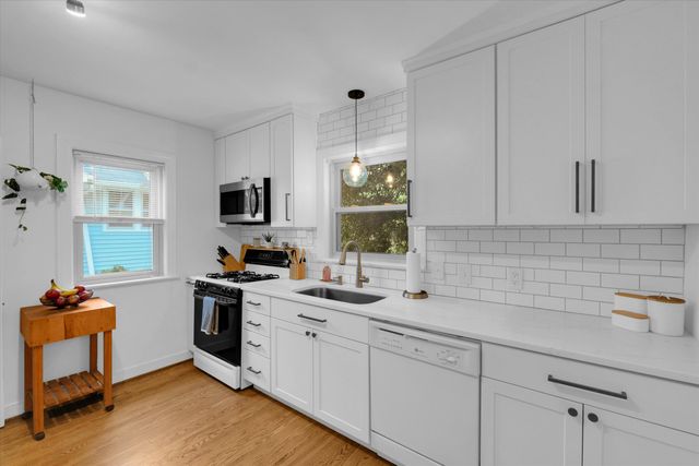 2826 Eleanor Avenue, Louisville, KY 40205
