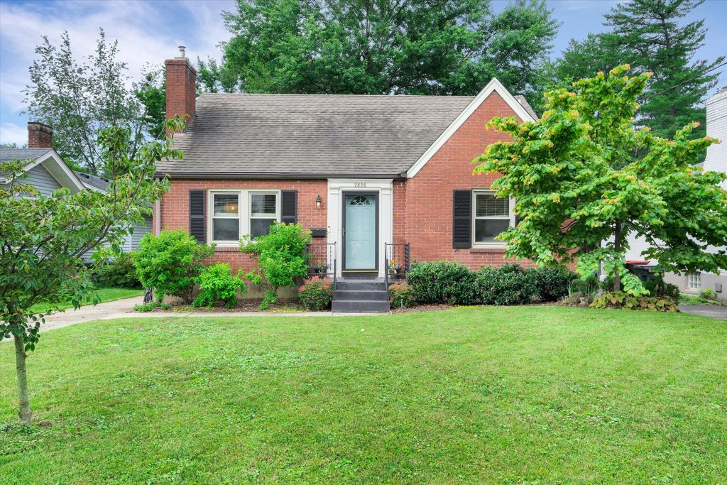 2826 Eleanor Avenue, Louisville, KY 40205