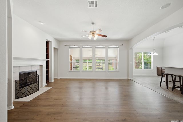 711 Spacious Sky, San Antonio, TX 78260