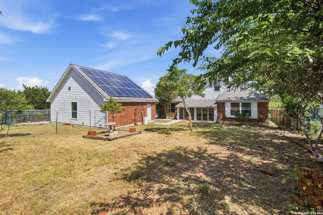 711 Spacious Sky, San Antonio, TX 78260