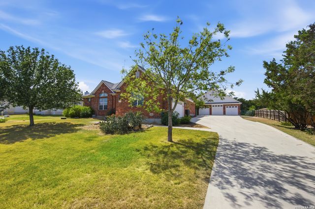 711 Spacious Sky, San Antonio, TX 78260