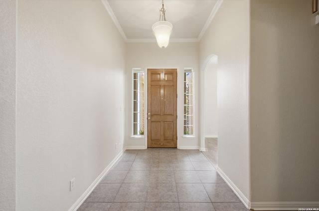 711 Spacious Sky, San Antonio, TX 78260