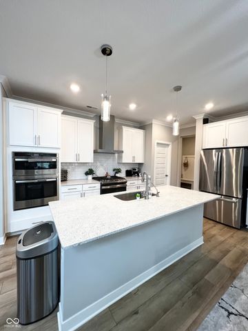 11948 Sonoran Run, Fishers, IN 46037