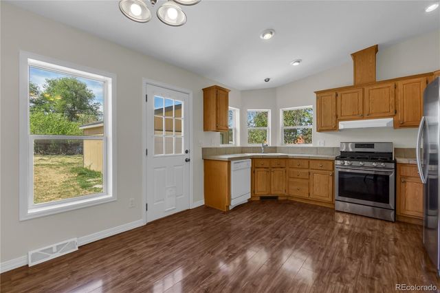 31 Jay Street, Lakewood, CO 80226