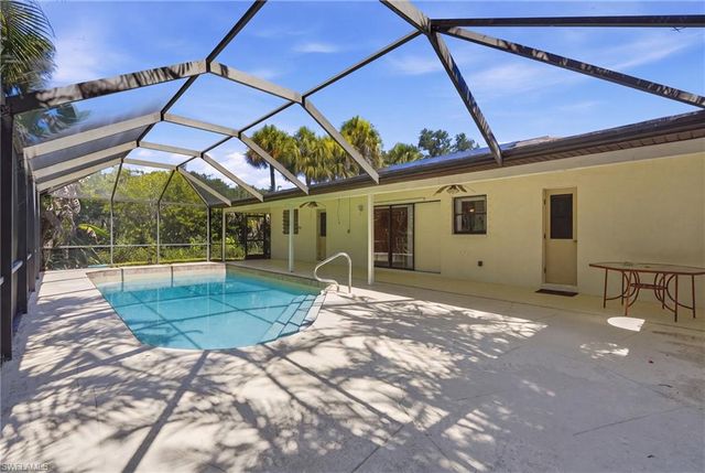 2604 E 6th ST, Lehigh Acres, FL 33936