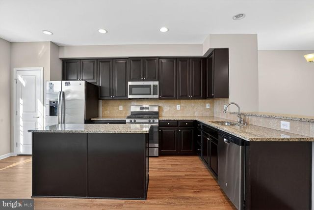 1731 DOROTHY LN, Woodbridge, VA 22191