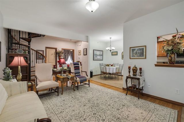 1812 Alameda Street 222, Norman, OK 73071