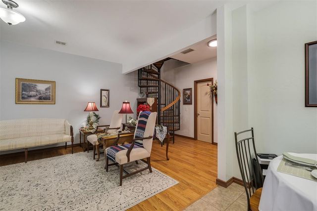 1812 Alameda Street 222, Norman, OK 73071