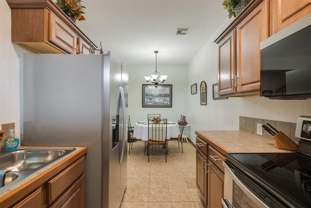 1812 Alameda Street 222, Norman, OK 73071