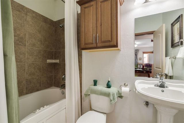 1812 Alameda Street 222, Norman, OK 73071