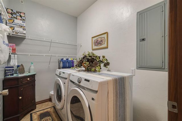 1812 Alameda Street 222, Norman, OK 73071