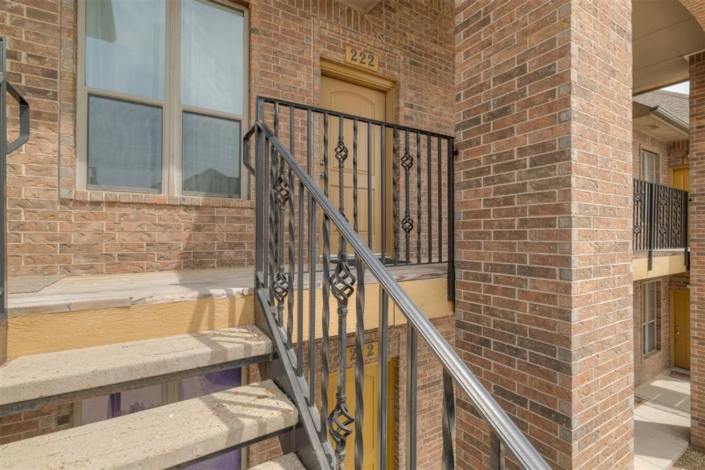1812 Alameda Street 222, Norman, OK 73071