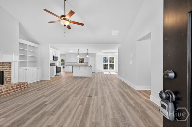 424 Seashell Court 18, Statham, GA 30666
