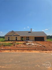 424 Seashell Court 18, Statham, GA 30666