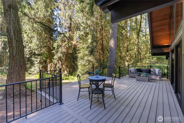 12930 SW 204th Street, Vashon, WA 98070
